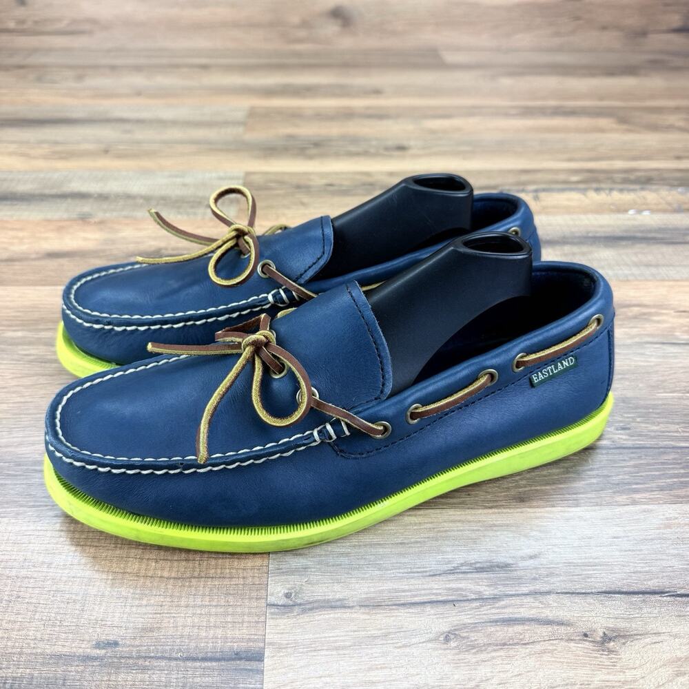 Eastland Blue size 8.5D Men's Yarmouth Camp Moc Slip On Bomber